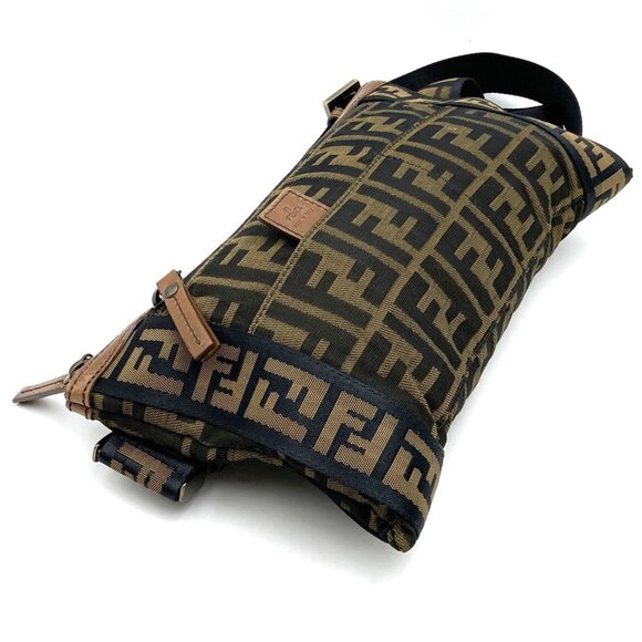 FENDI Brown Leather Zucca Shoulder Bag - Picture 3 of 6